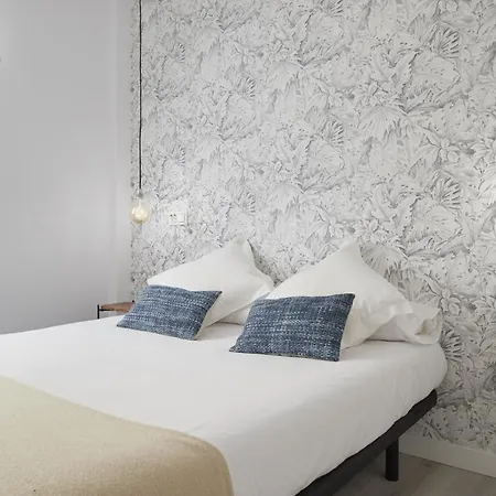 Always Easy I Arroka San Sebastian