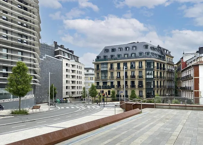 Always Easy I Arroka *